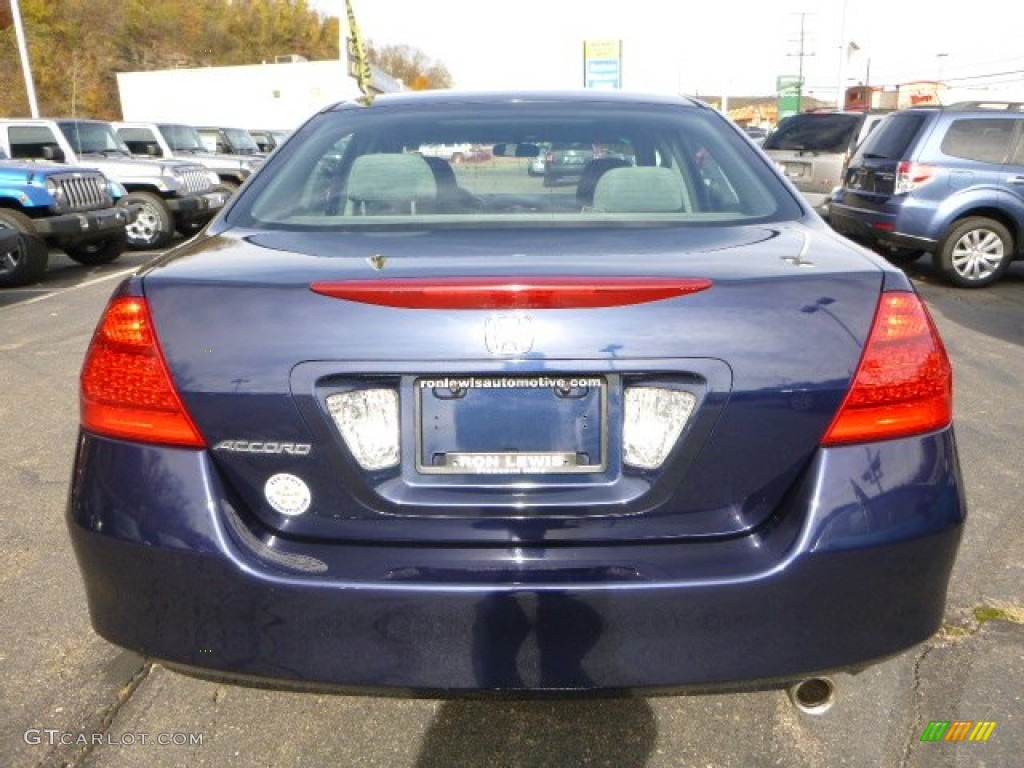 2006 Accord EX Sedan - Royal Blue Pearl / Gray photo #4