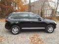 Black Uni - Touareg 2 VR6 Photo No. 5