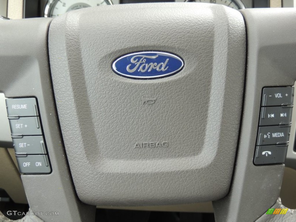 2010 F150 Lariat SuperCrew - White Platinum Metallic Tri Coat / Tan photo #25