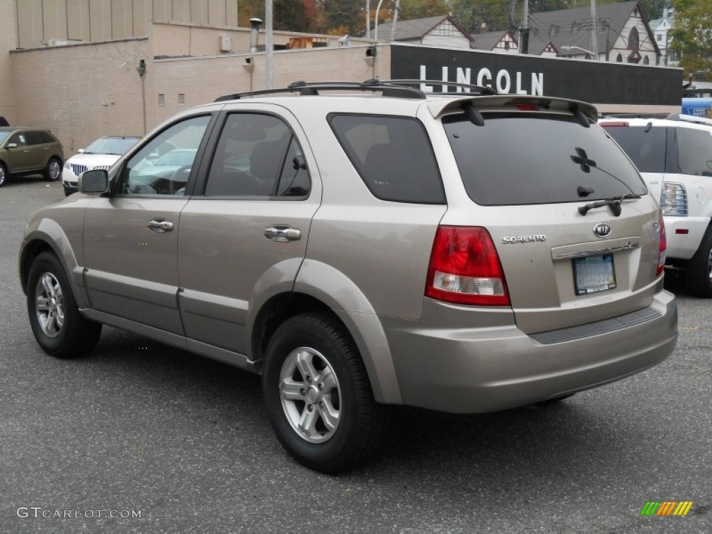 2006 Sorento EX 4x4 - Sand Beige / Beige photo #6