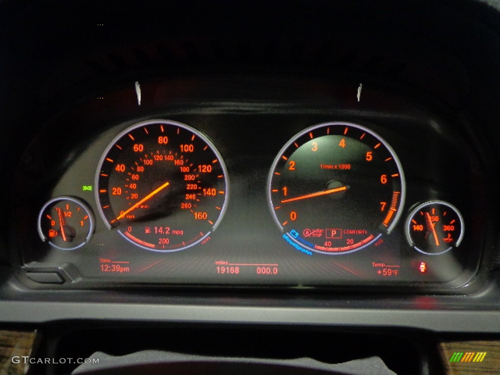 2013 BMW 7 Series 750Li Sedan Gauges Photos