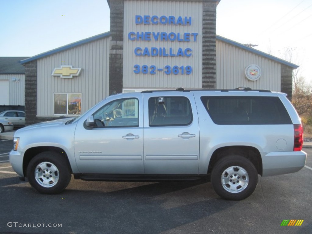 2013 Suburban LT 4x4 - Silver Ice Metallic / Light Titanium/Dark Titanium photo #1