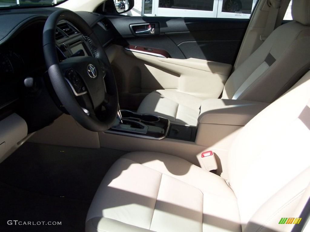 2013 Camry XLE V6 - Super White / Ivory photo #10