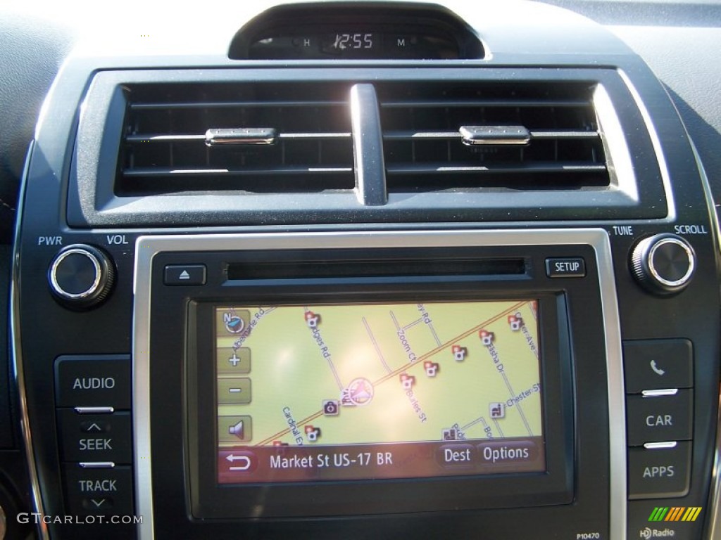 2013 Camry XLE V6 - Super White / Ivory photo #17