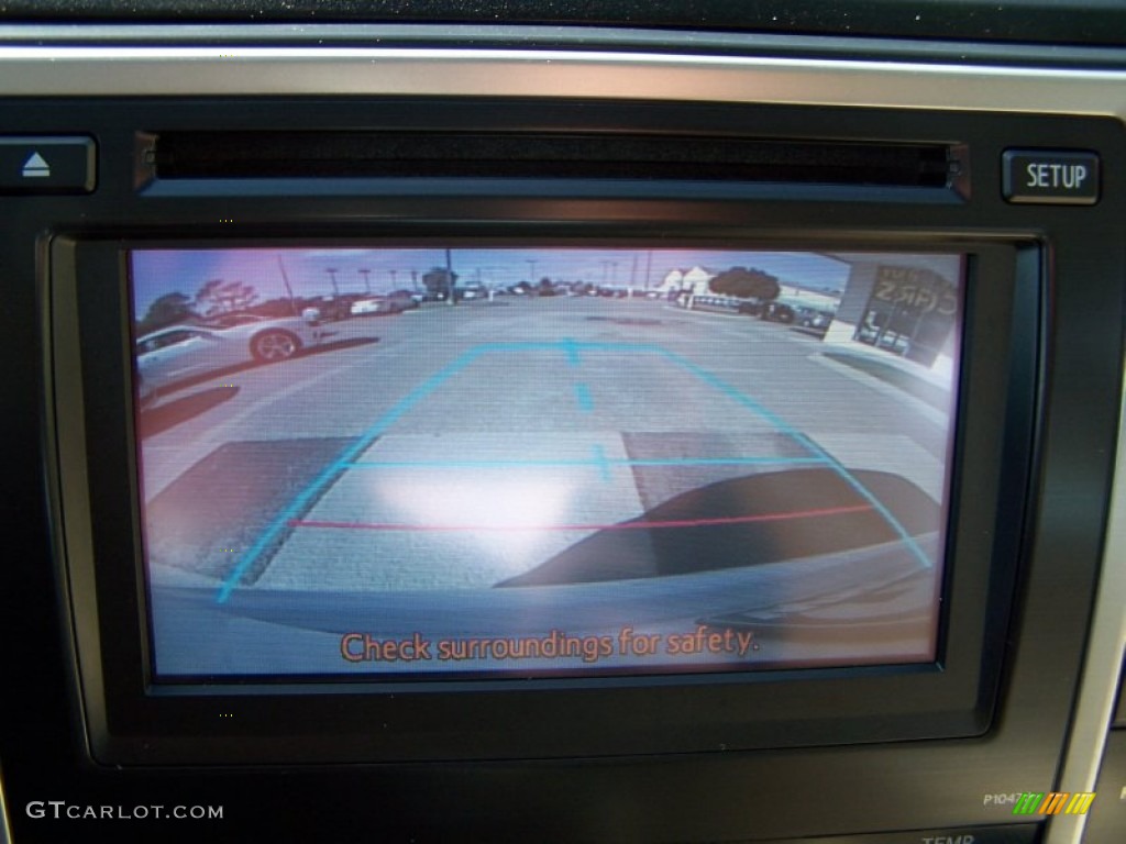 2013 Camry XLE V6 - Super White / Ivory photo #18