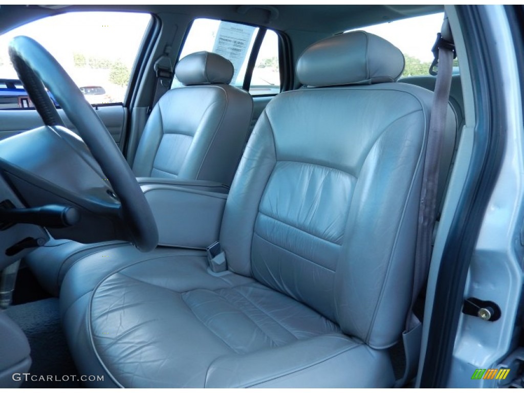 2000 Crown Victoria LX Sedan - Silver Frost Metallic / Light Graphite photo #14