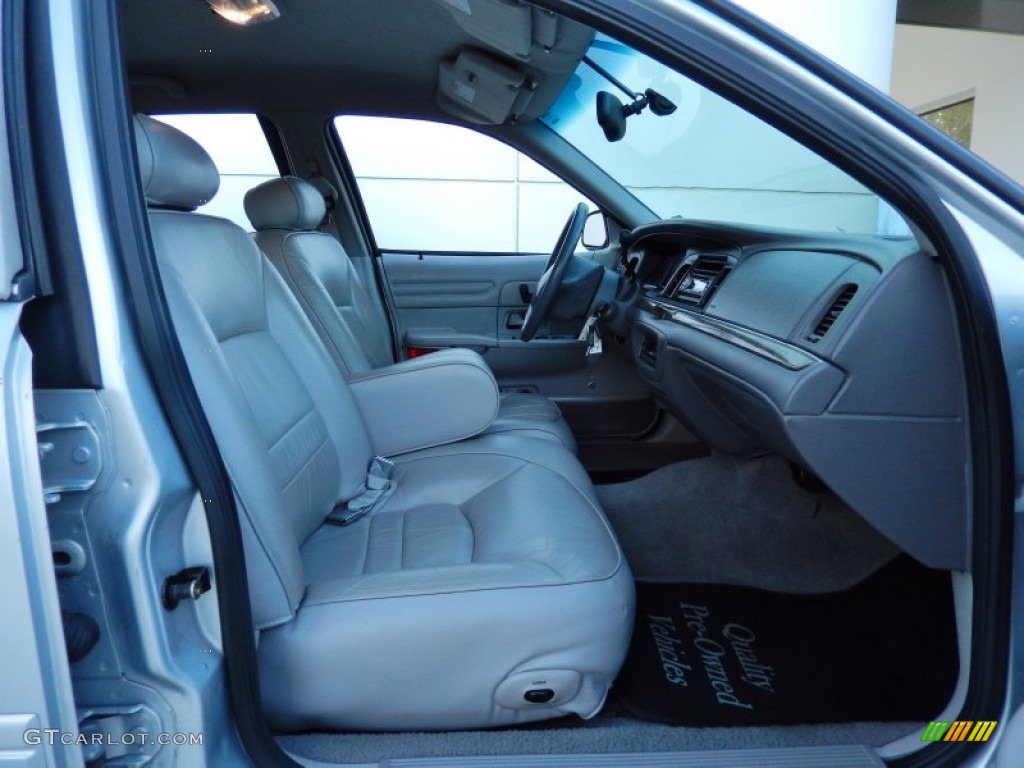 2000 Crown Victoria LX Sedan - Silver Frost Metallic / Light Graphite photo #18