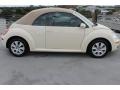 2009 Harvest Moon Beige Volkswagen New Beetle 2.5 Convertible  photo #13