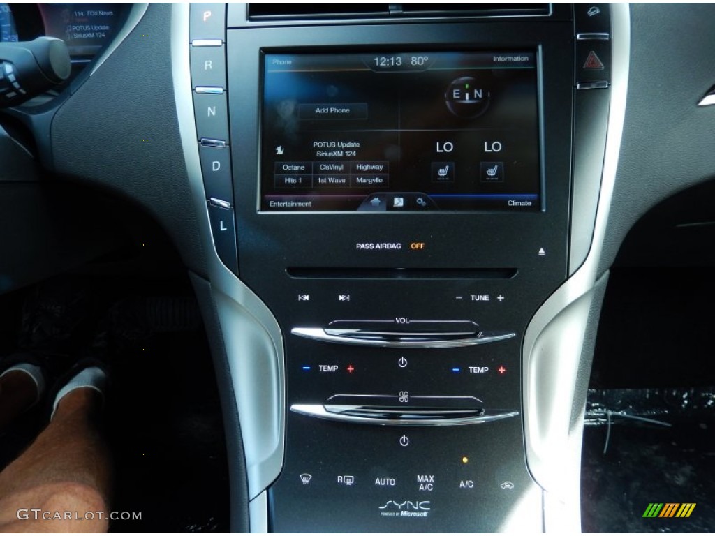 2014 Lincoln MKZ Hybrid Controls Photo #87626656