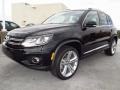 Deep Black Metallic - Tiguan R-Line Photo No. 3