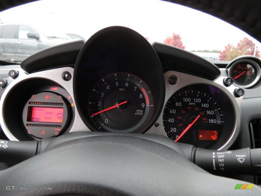 2014 Nissan 370Z Touring Coupe Gauges Photo #87629695