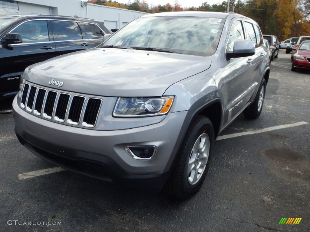 2014 Grand Cherokee Laredo 4x4 - Billet Silver Metallic / Morocco Black photo #1