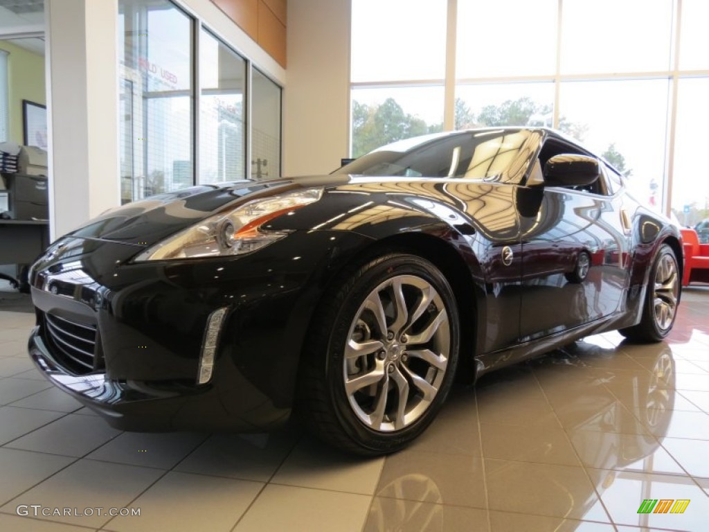 2014 370Z Coupe - Magnetic Black / Black photo #1