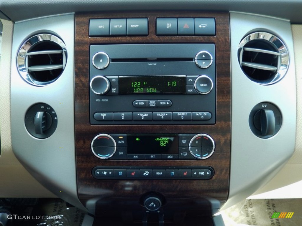 2014 Ford Expedition XLT 4x4 Controls Photo #87631783