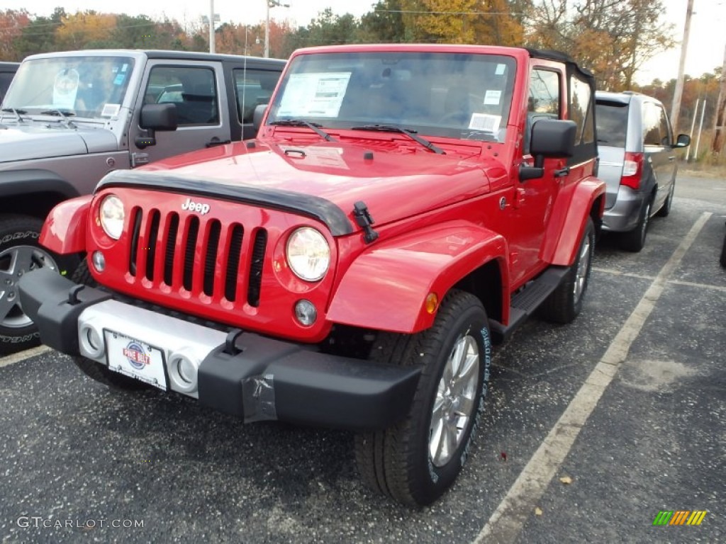 2014 Wrangler Sahara 4x4 - Flame Red / Black photo #1