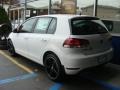 Candy White - Golf 2.5L 4 Door Photo No. 3