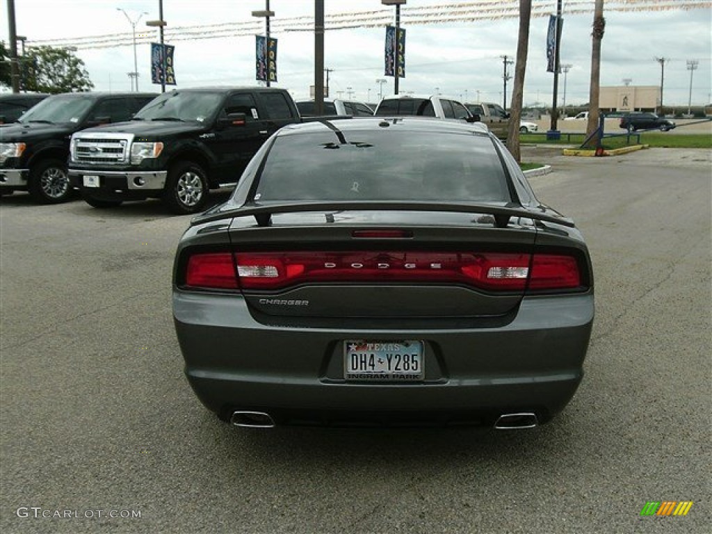 2012 Charger SE - Tungsten Metallic / Black photo #5