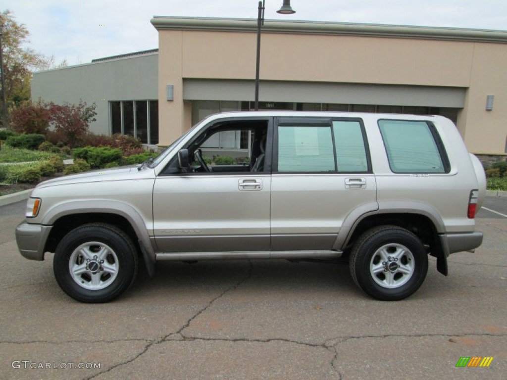 Light Silver Metallic 2002 Isuzu Trooper S 4x4 Exterior Photo #87634615