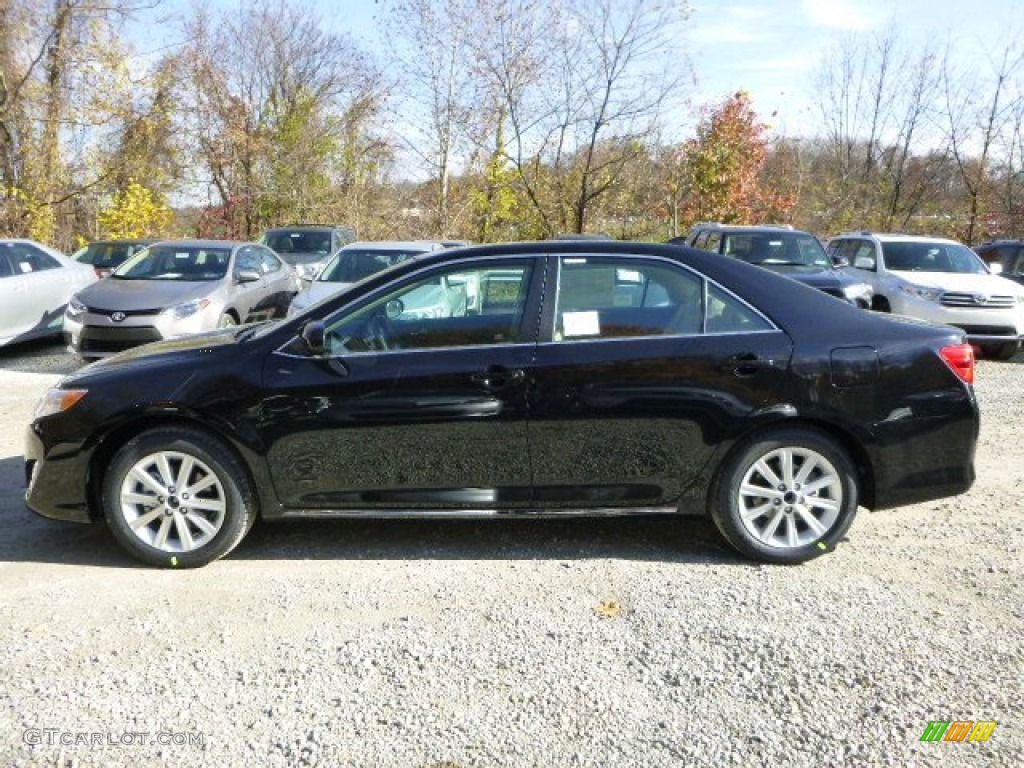 2014 Camry XLE V6 - Attitude Black Metallic / Ivory photo #6