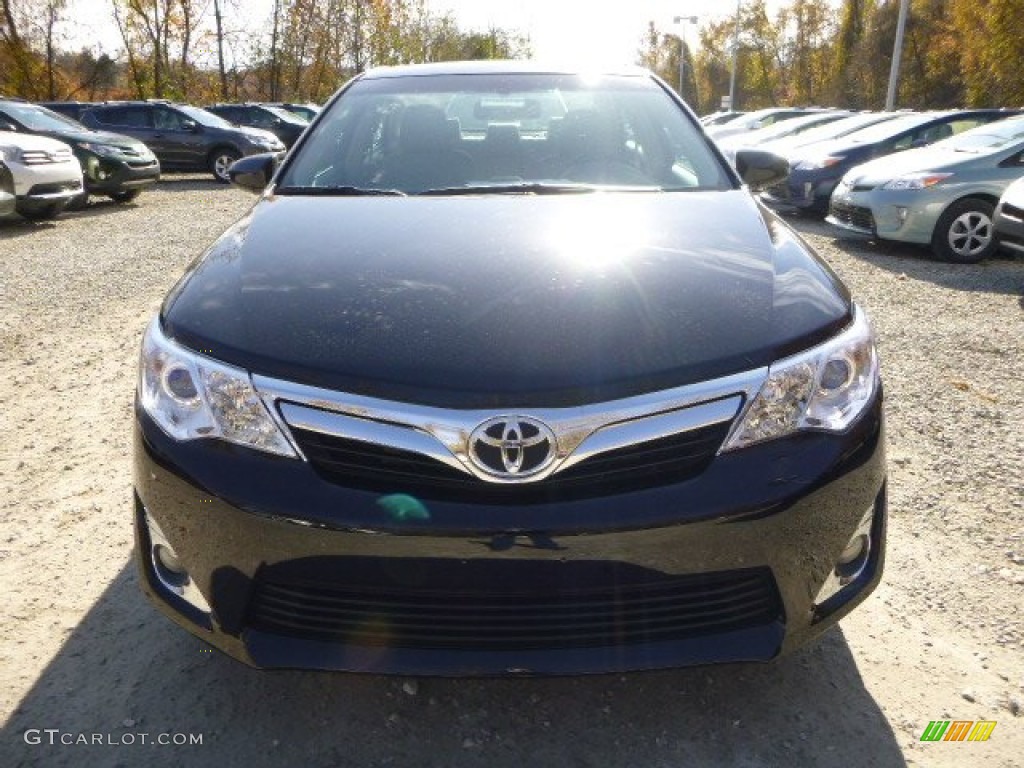 2014 Camry XLE V6 - Attitude Black Metallic / Ivory photo #8