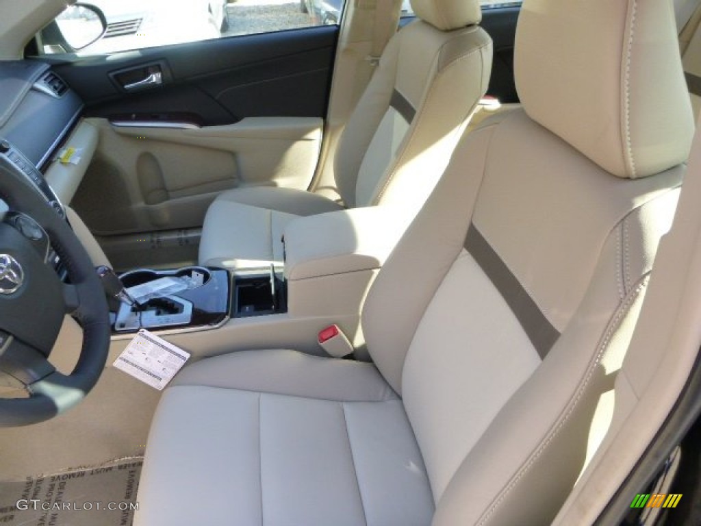 2014 Camry XLE V6 - Attitude Black Metallic / Ivory photo #10