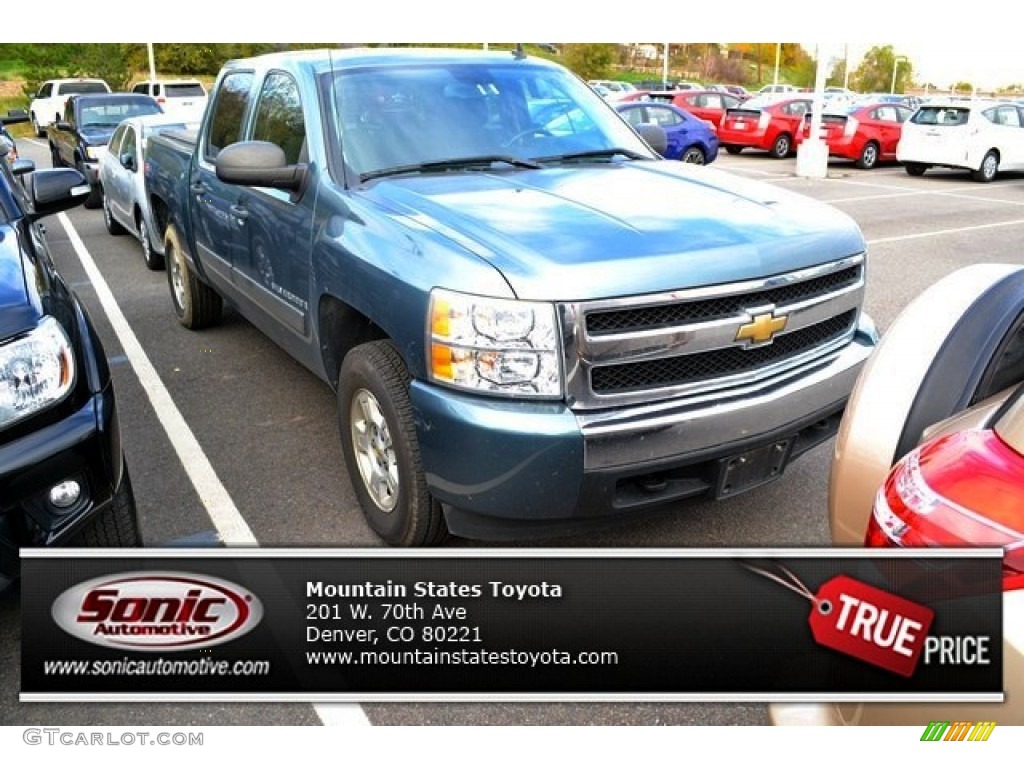 2008 Silverado 1500 LT Crew Cab 4x4 - Blue Granite Metallic / Ebony photo #1