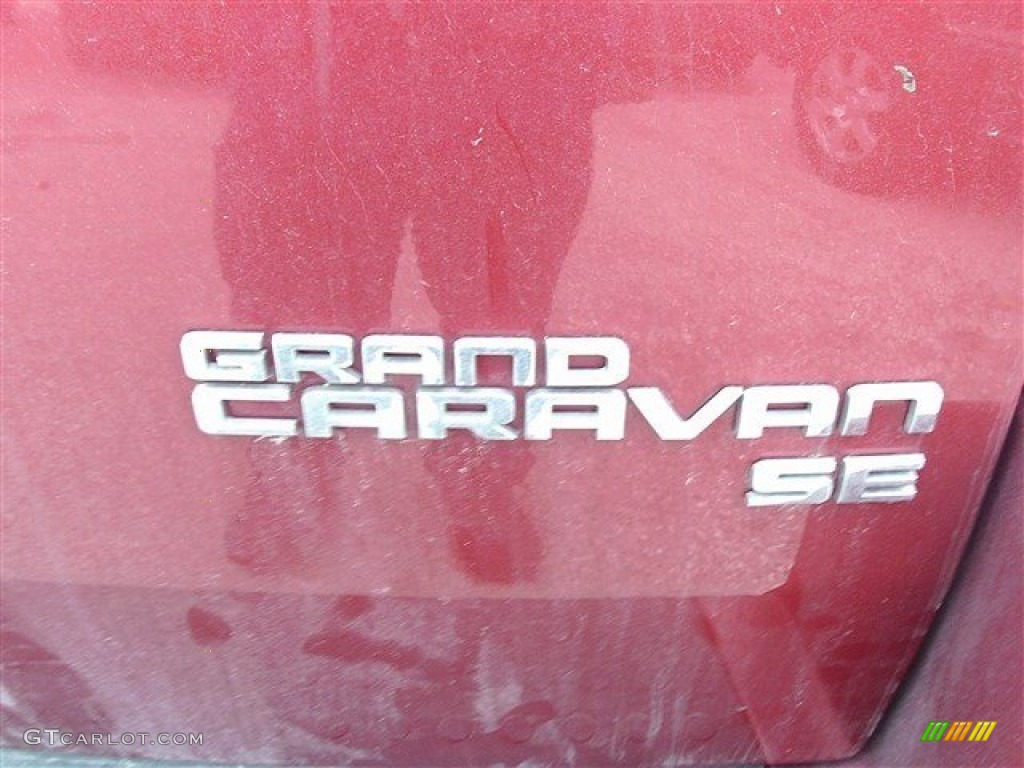 2010 Grand Caravan SE - Deep Cherry Red Crystal Pearl / Dark Slate Gray/Light Shale photo #8