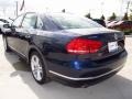 2013 Night Blue Metallic Volkswagen Passat V6 SEL  photo #4