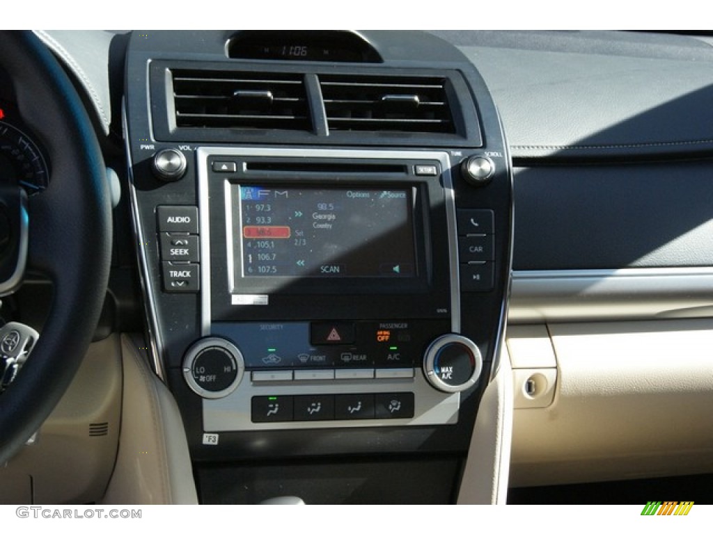 2014 Camry LE - Super White / Ivory photo #6