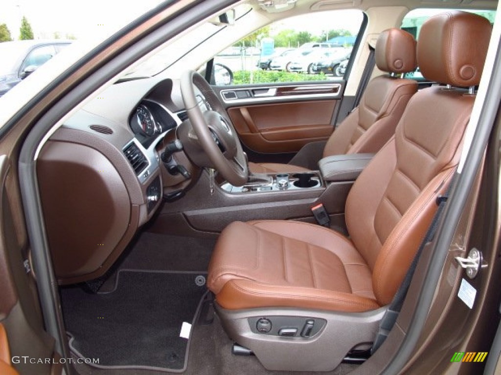 Saddle Brown Interior 2014 Volkswagen Touareg V6 Executive 4Motion Photo #87641218