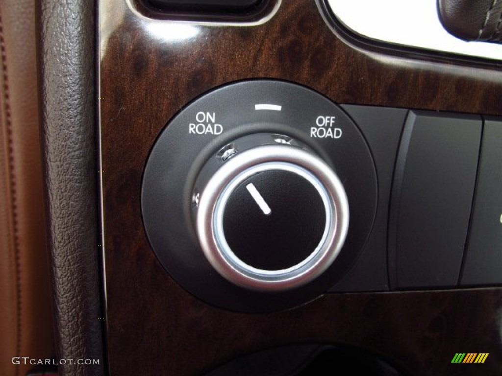 2014 Volkswagen Touareg V6 Executive 4Motion Controls Photo #87641458
