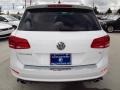 Pure White - Touareg V6 R-Line 4Motion Photo No. 5