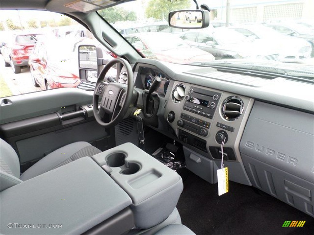 2014 Ford F250 Super Duty XLT Crew Cab 4x4 Steel Dashboard Photo #87644200