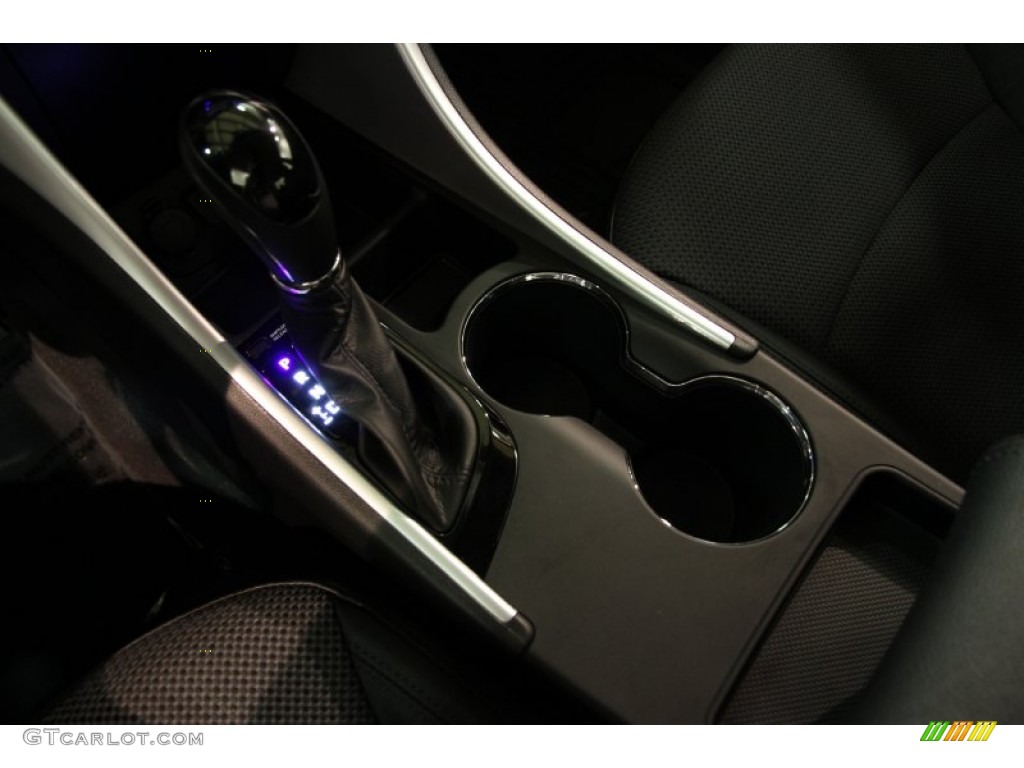 2011 Sonata SE 2.0T - Venetian Red / Black photo #9