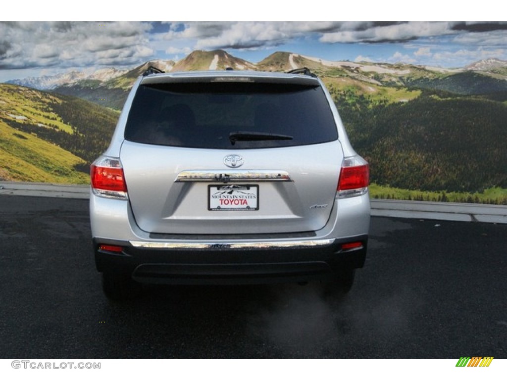 2013 Highlander SE 4WD - Classic Silver Metallic / Ash photo #4