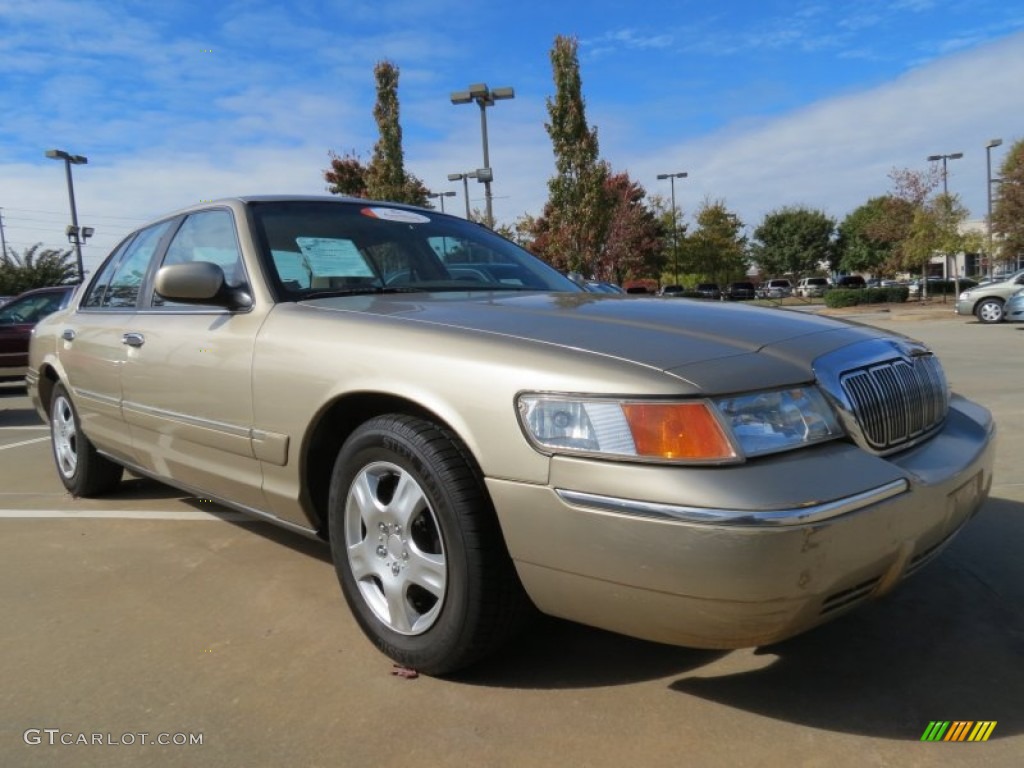 1999 Grand Marquis GS - Harvest Gold Metallic / Medium Parchment photo #4