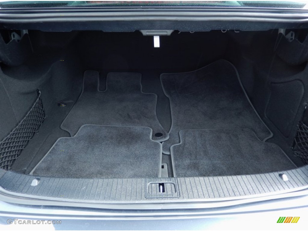 2013 Mercedes-Benz E 350 4Matic Sedan Trunk Photo #87646060