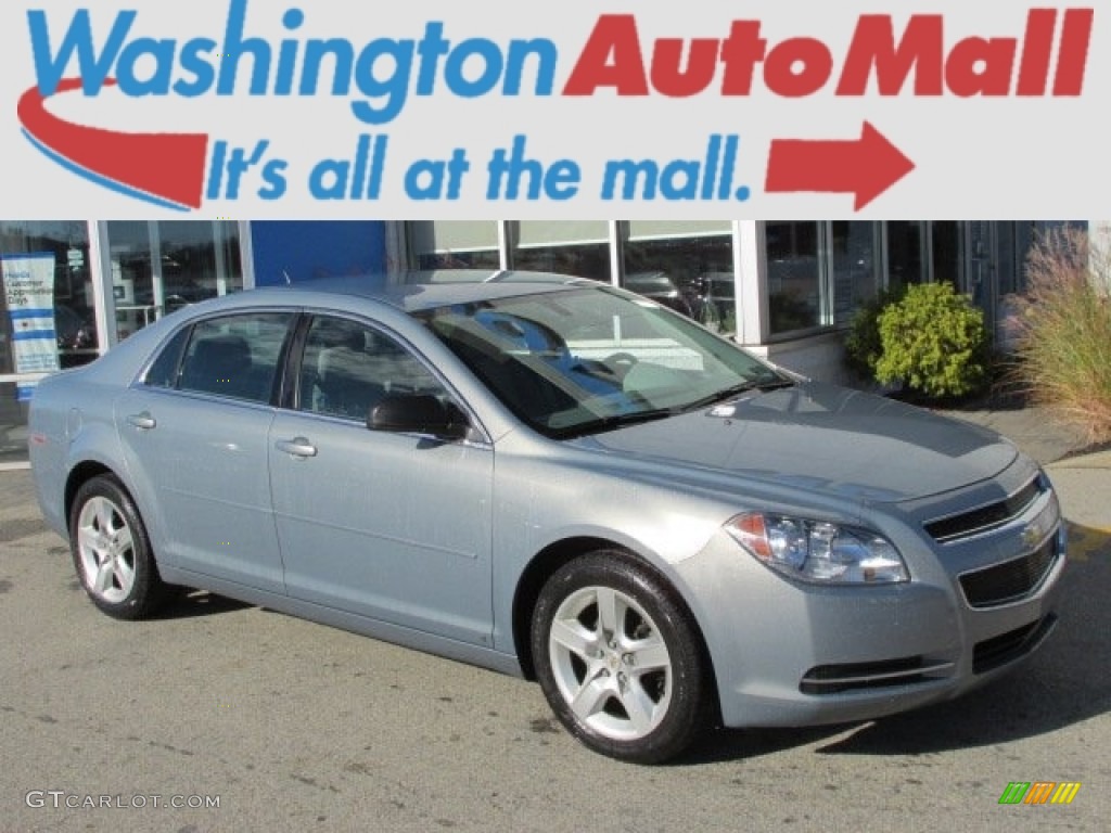 Golden Pewter Metallic Chevrolet Malibu