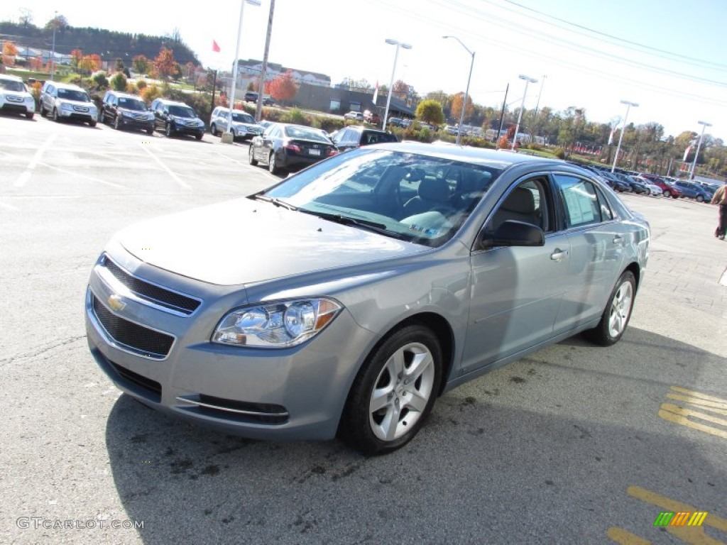 2009 Malibu LS Sedan - Golden Pewter Metallic / Titanium photo #5