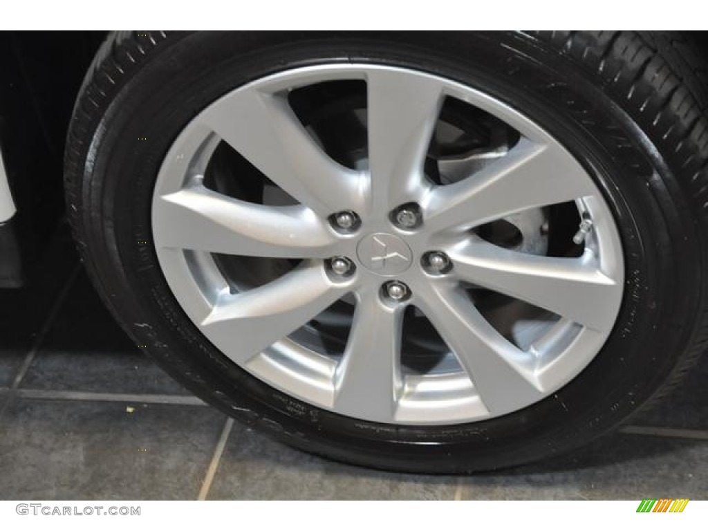 2013 Mitsubishi Outlander Sport ES Wheel Photo #87648532