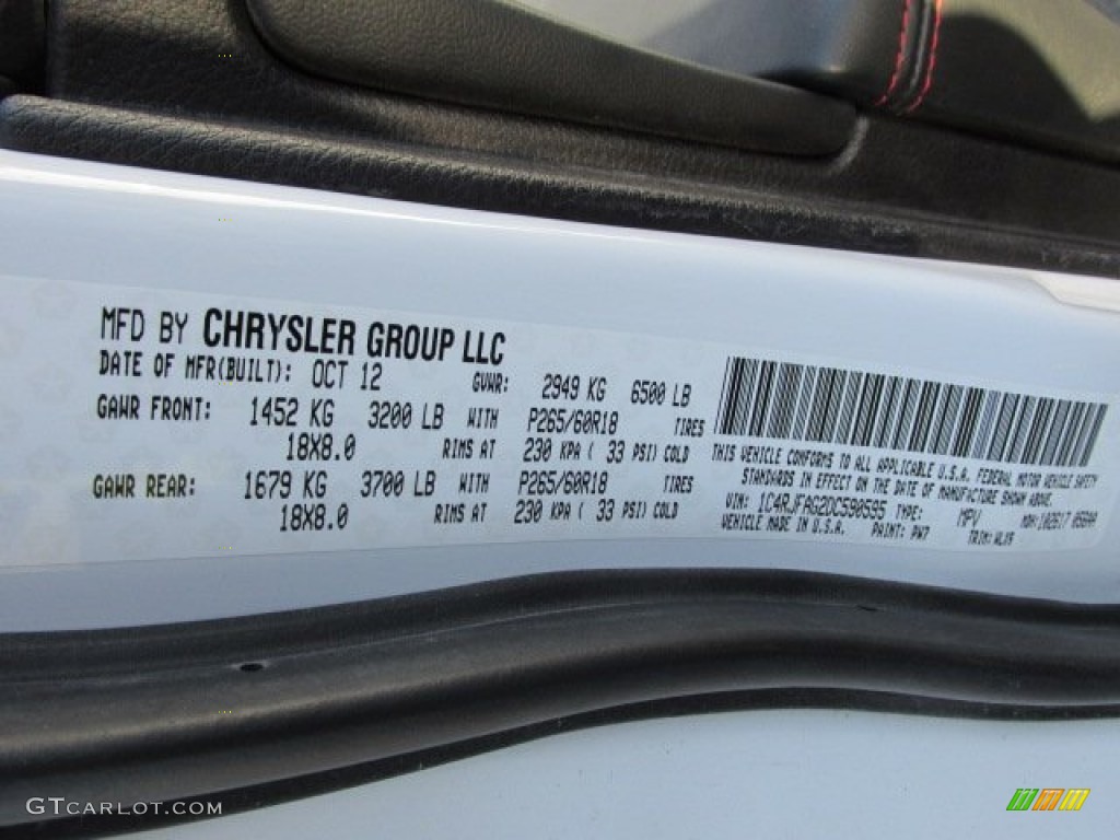 2013 Grand Cherokee Trailhawk 4x4 - Bright White / Trailhawk Black/Red Stitching photo #19