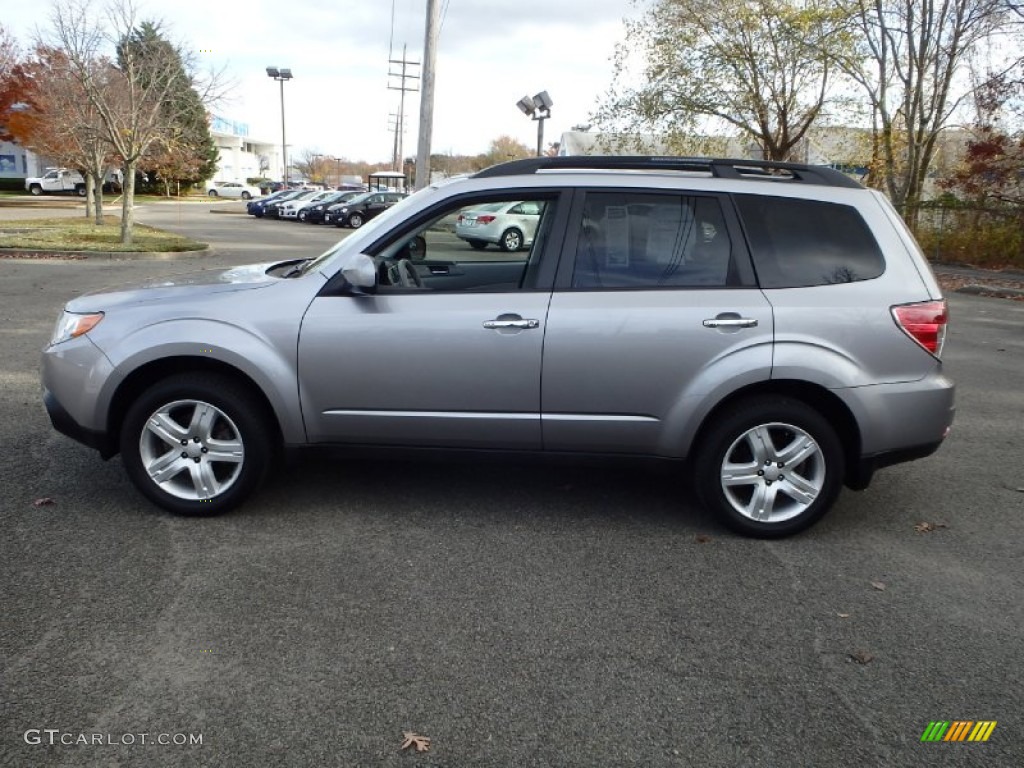 2010 Forester 2.5 X Limited - Steel Silver Metallic / Platinum photo #6