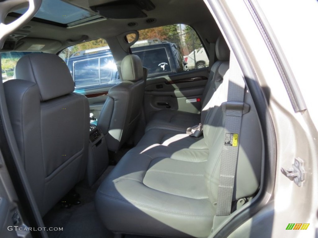 2002 Escalade AWD - Silver Sand / Shale photo #11