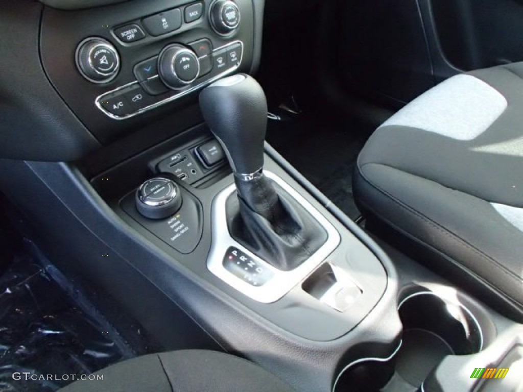 2014 Jeep Cherokee Latitude 4x4 9 Speed Automatic Transmission Photo #87654343