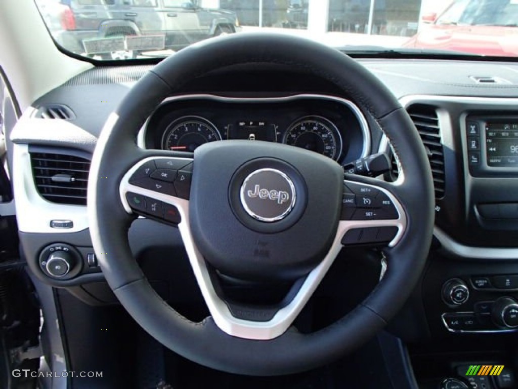 2014 Jeep Cherokee Latitude 4x4 Iceland - Black/Iceland Gray Steering Wheel Photo #87654379