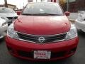 Red Alert - Versa 1.8 S Hatchback Photo No. 2