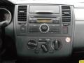 Red Alert - Versa 1.8 S Hatchback Photo No. 18