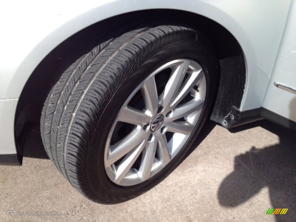2010 Passat Komfort Sedan - White Gold Metallic / Black photo #13