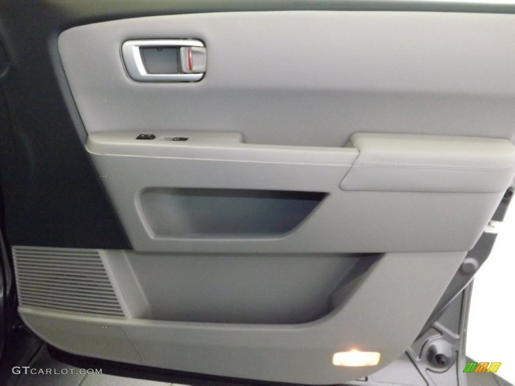 2014 Pilot EX-L - Modern Steel Metallic / Gray photo #31