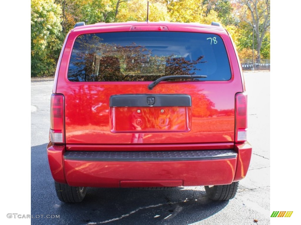 2007 Nitro R/T 4x4 - Inferno Red Crystal Pearl / Dark Slate Gray photo #5